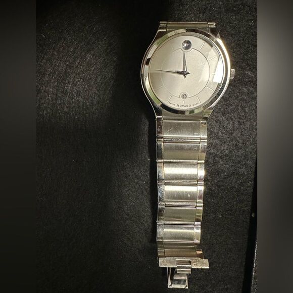 Movado sapphire - Picture 4 of 8